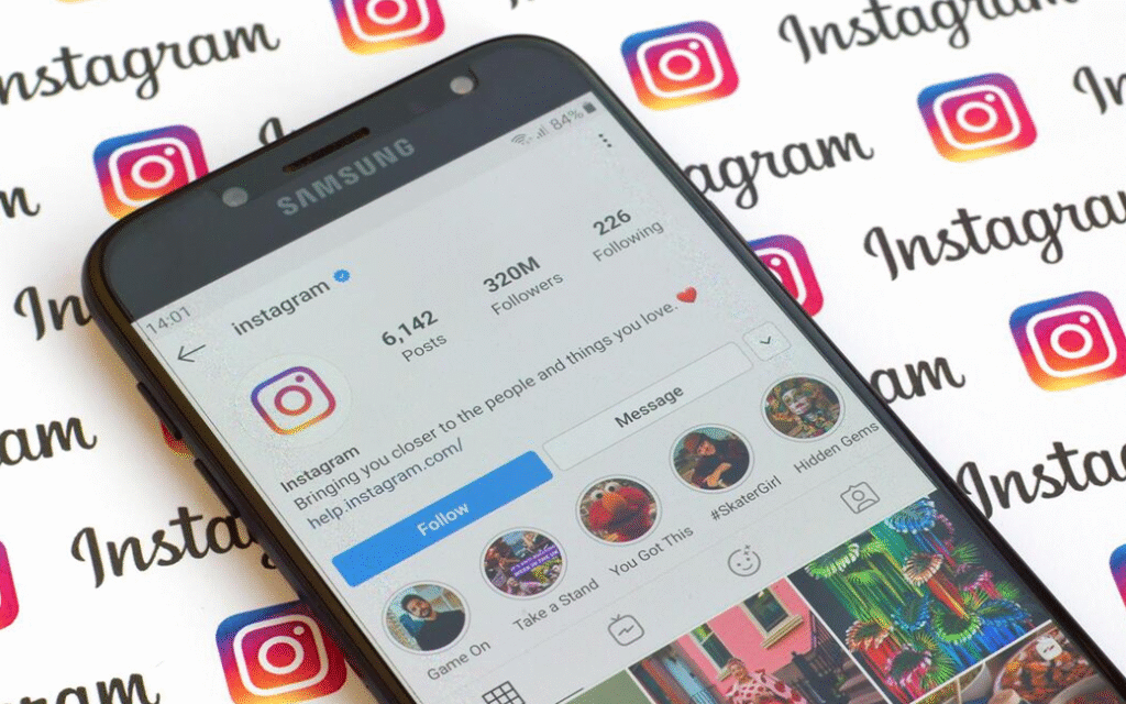Watermarked vs Clean Instagram Download